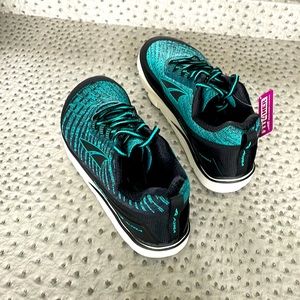 Altra Torin Knit 3.5, women’s size 7.5, NWT